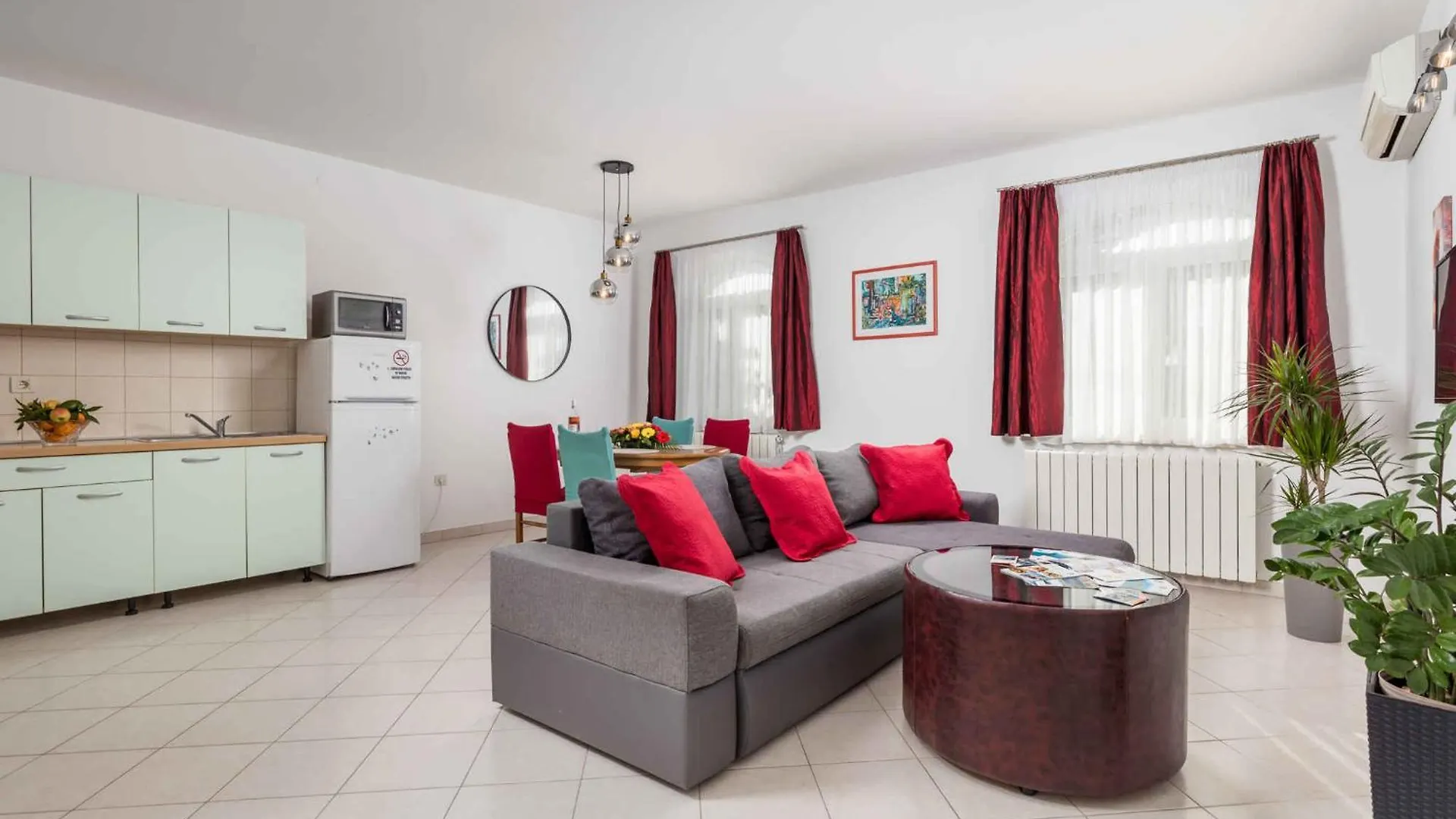 Two-Bedroom Apartment In Kraljevica II